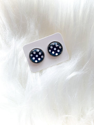 Navy Blue and White Polka Dot Cab Stud (12mm)