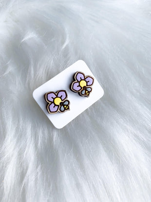 Flower Bee Studs