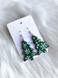 Green and Black Buffalo Plaid Snowflake Tree Dangles