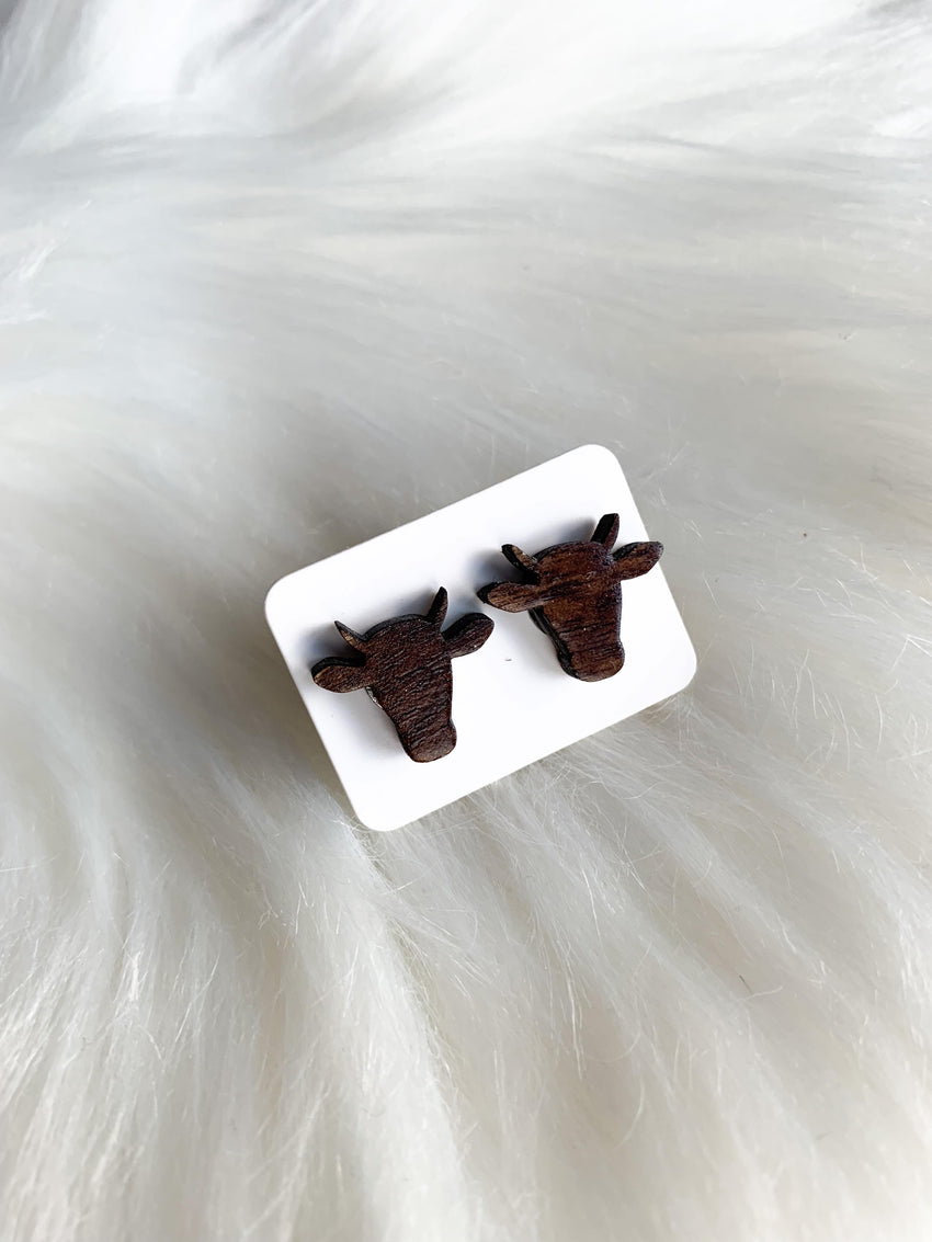 Steer Silhouette Studs